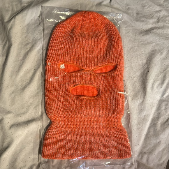 SUPREME ORANGE REFLECTIVE BALACLAVA - Picture 3 of 11